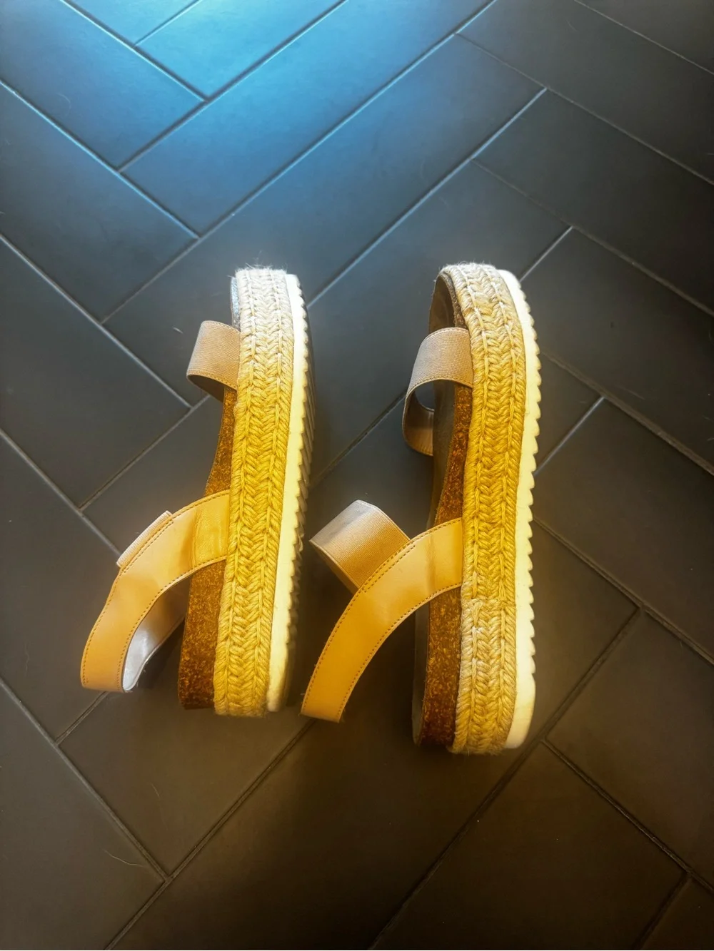 Steve Madden two strap
